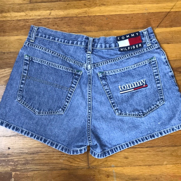 Tommy Hilfiger Pants - Tommy Hilfiger High Waist VTG Shorts